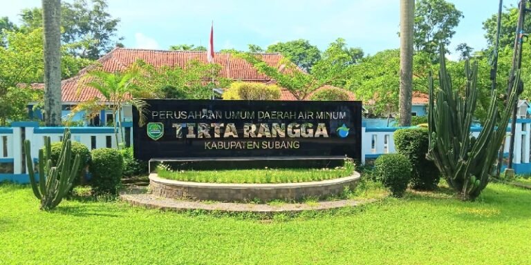 trs